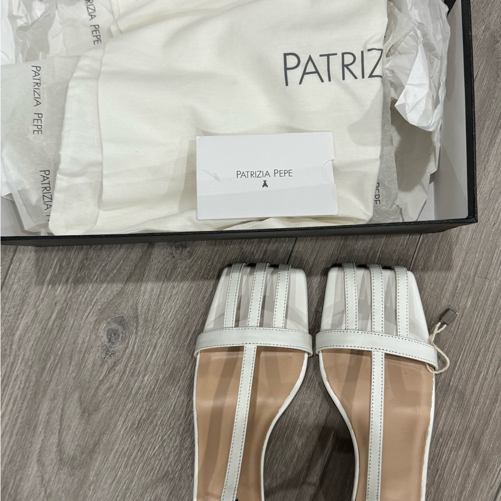 Patrizia Pepe White and Tan Women's Shoes
New with box, never worn